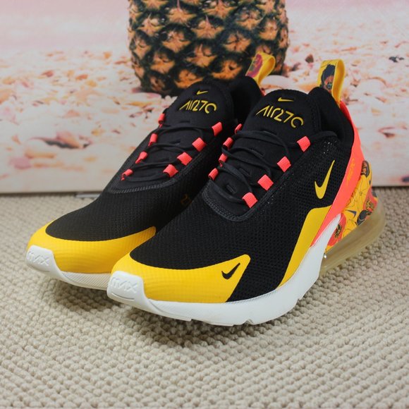 Nike Shoes - Women’s Nike air max 270 SE